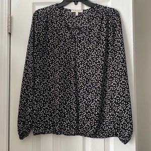 Black and White Polka Dot V-Neck Blouse